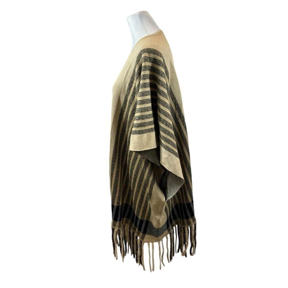 Ladies Angel Apparel Fringe Poncho Wrap, Ruana Style Size Small - Picture 5 of 8